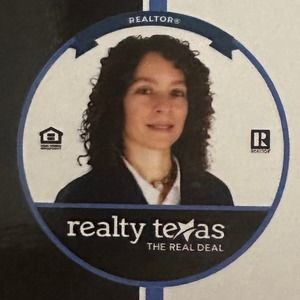 Meet your Posher, Carmen